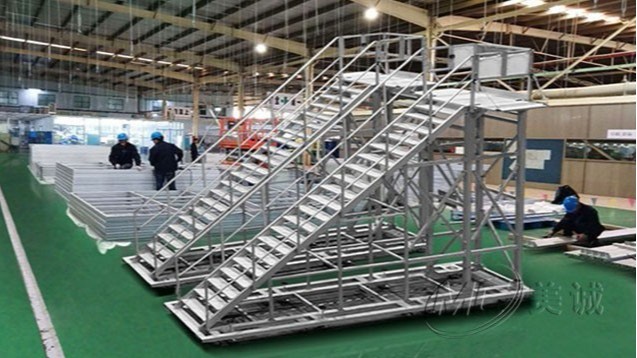 踏步工業(yè)梯 踏步工業(yè)梯