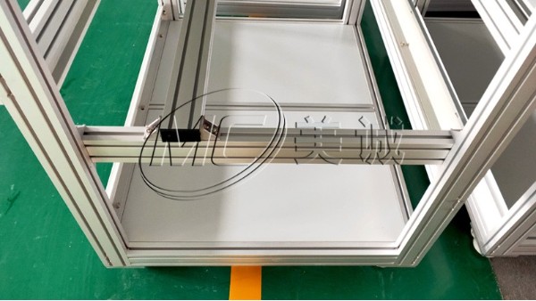 工業(yè)鋁型材校驗(yàn)臺(tái) 工業(yè)鋁型材校驗(yàn)臺(tái)