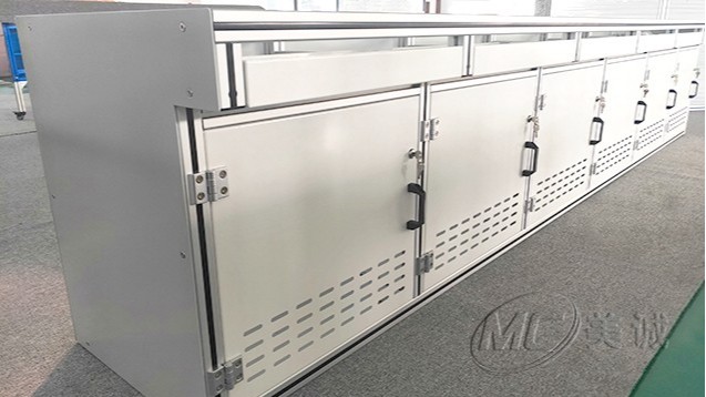 儀器操作臺(tái) 儀器操作臺(tái)